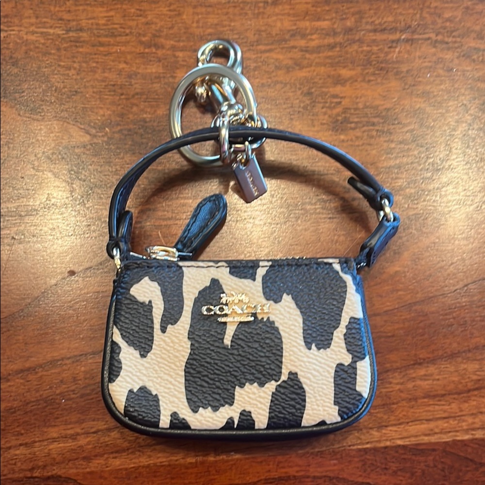 Coach Leopard pouch bag charm (black/tan)